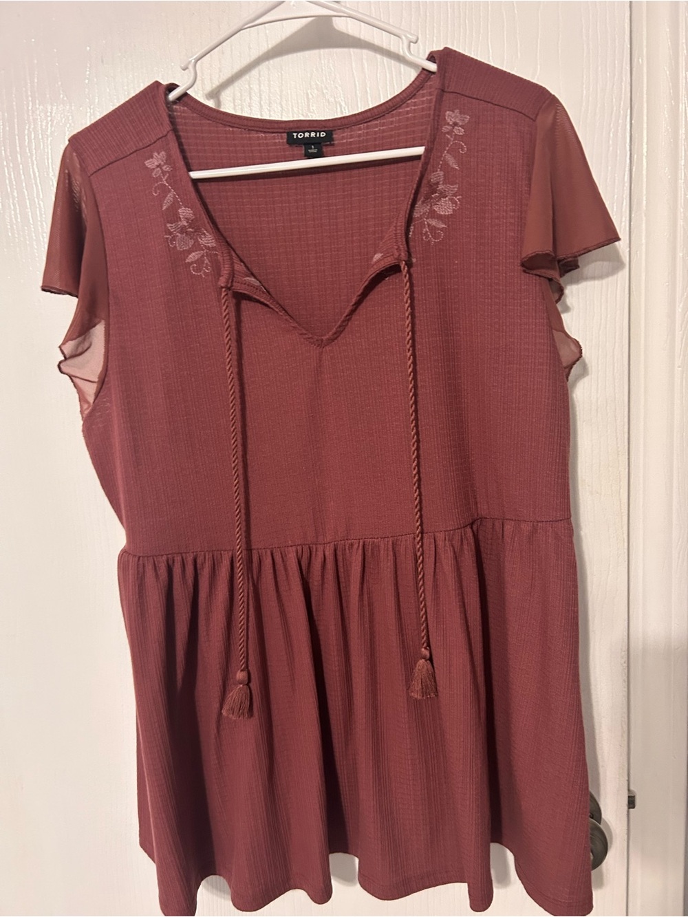 torrid Rose Mauve Flutter Sleeve Peasant Tunic